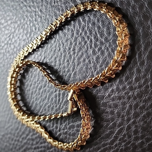 VTG Gold Chain Necklace - Picture 2 of 8